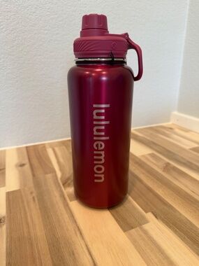 NWT Lululemon Back to Life Sport Bottle Washed Mauve 32oz